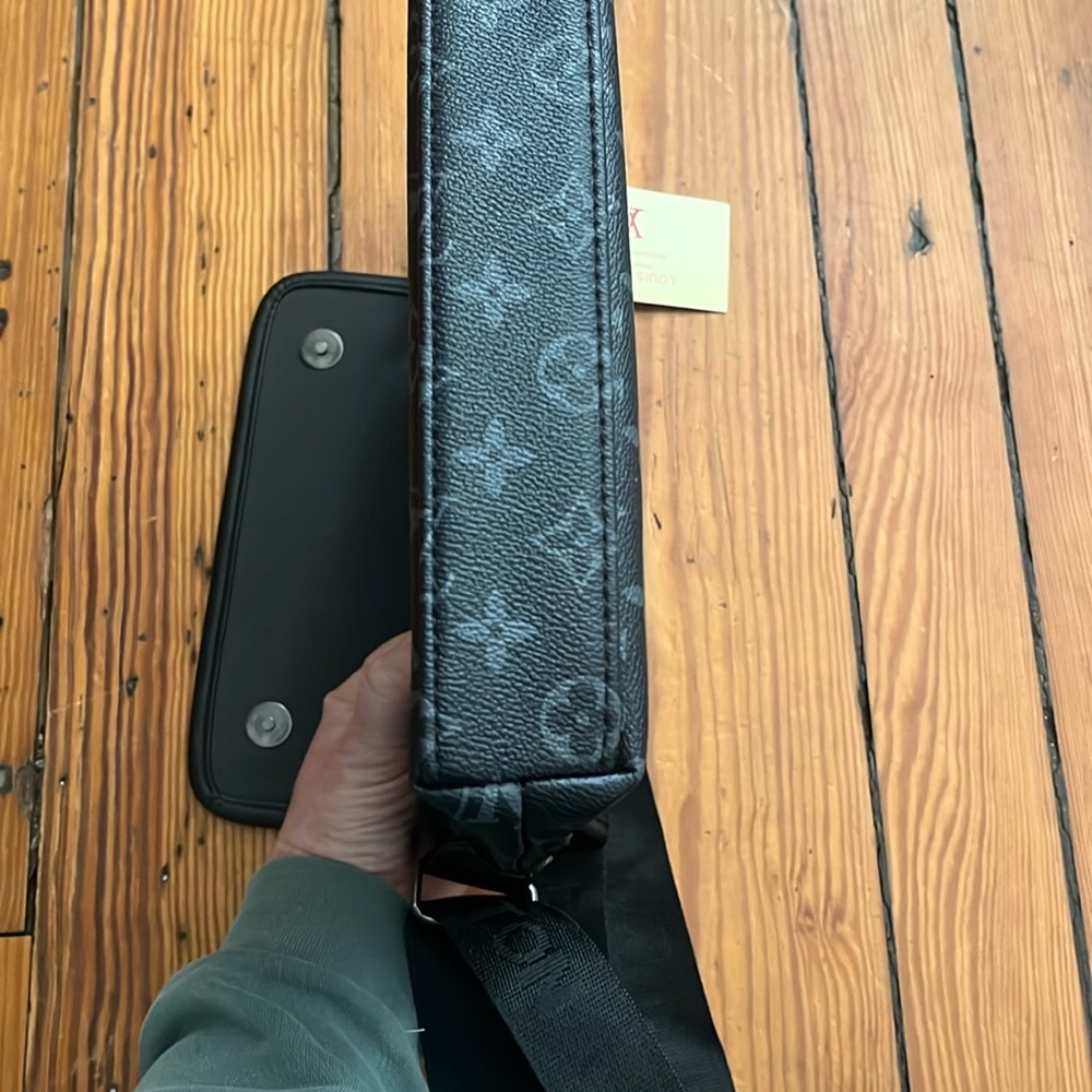 Black Monogram Messenger Bag - Picture 6 of 7